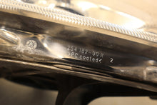 Laden Sie das Bild in den Galerie-Viewer, Frontscheinwerfer Ford Fiesta I VII 254182-00R Rechts Scheinwerfer Headlight SCH7546272132qv