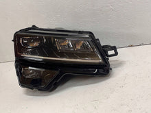 Load image into Gallery viewer, Frontscheinwerfer Skoda Karoq 57B941016D Full LED Rechts Scheinwerfer Headlight SCH8358456362fj