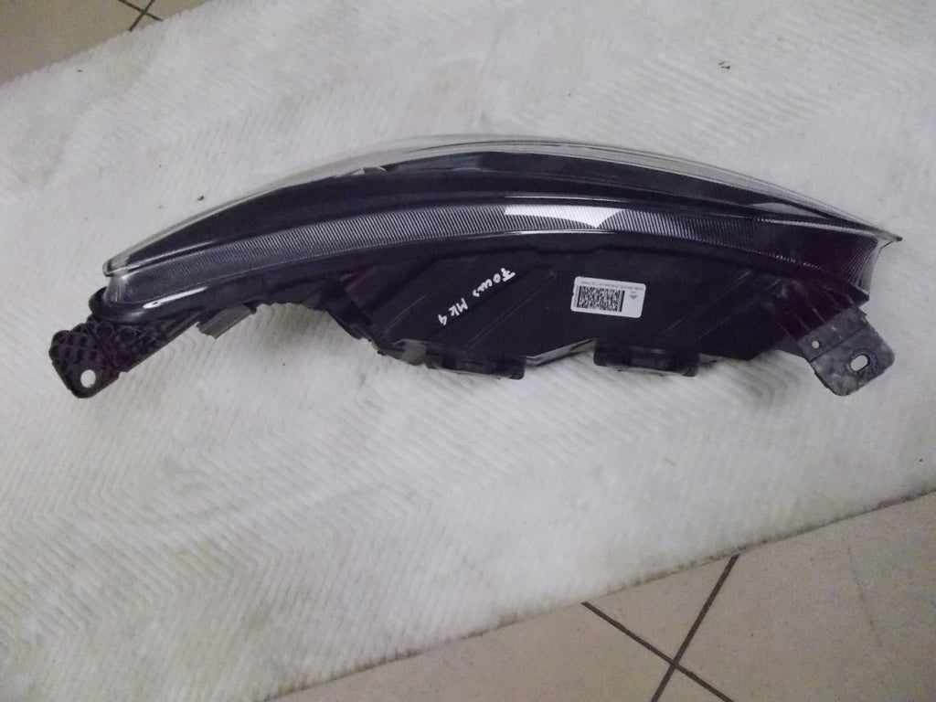 Frontscheinwerfer Ford Focus MX7B-13E015-CC Links Scheinwerfer Headlight SCH3697889473up