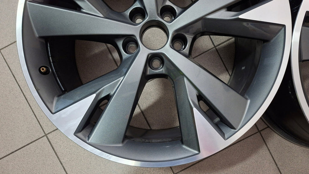 4x Alufelge 20 Zoll 8.0" 5x112 45ET Glanz Graphit 89A601025E Audi E-Tron Mg FEL2144492833by