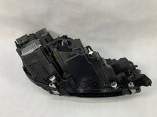 Laden Sie das Bild in den Galerie-Viewer, Frontscheinwerfer BMW IX I20 5A3CEA1-05 Full LED Links Scheinwerfer Headlight SCH1915631871ll