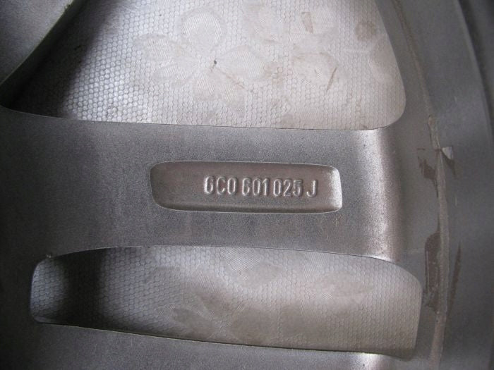 1x Alufelge 16 Zoll 7.0" 5x100 46ET Glanz Silber 6C0601025J VW Polo Rim Wheel FEL5861331555cq