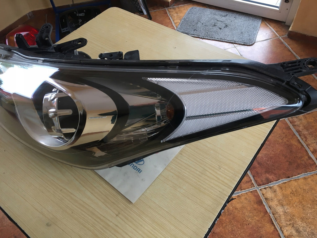 Frontscheinwerfer Hyundai I30 II 92101-A6020 Links Scheinwerfer Headlight