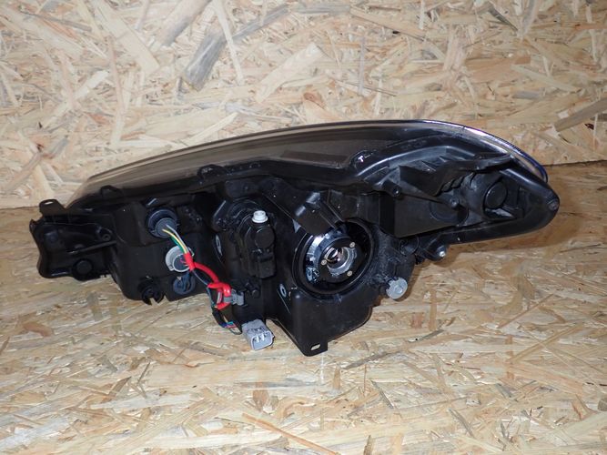 Frontscheinwerfer Toyota Yaris Rechts Scheinwerfer Headlight