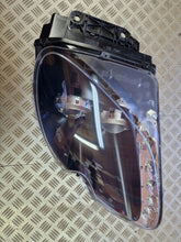 Laden Sie das Bild in den Galerie-Viewer, Frontscheinwerfer Aston Martin V8 Vantage 6G3313W029EB Rechts Headlight SCH6781552024xf