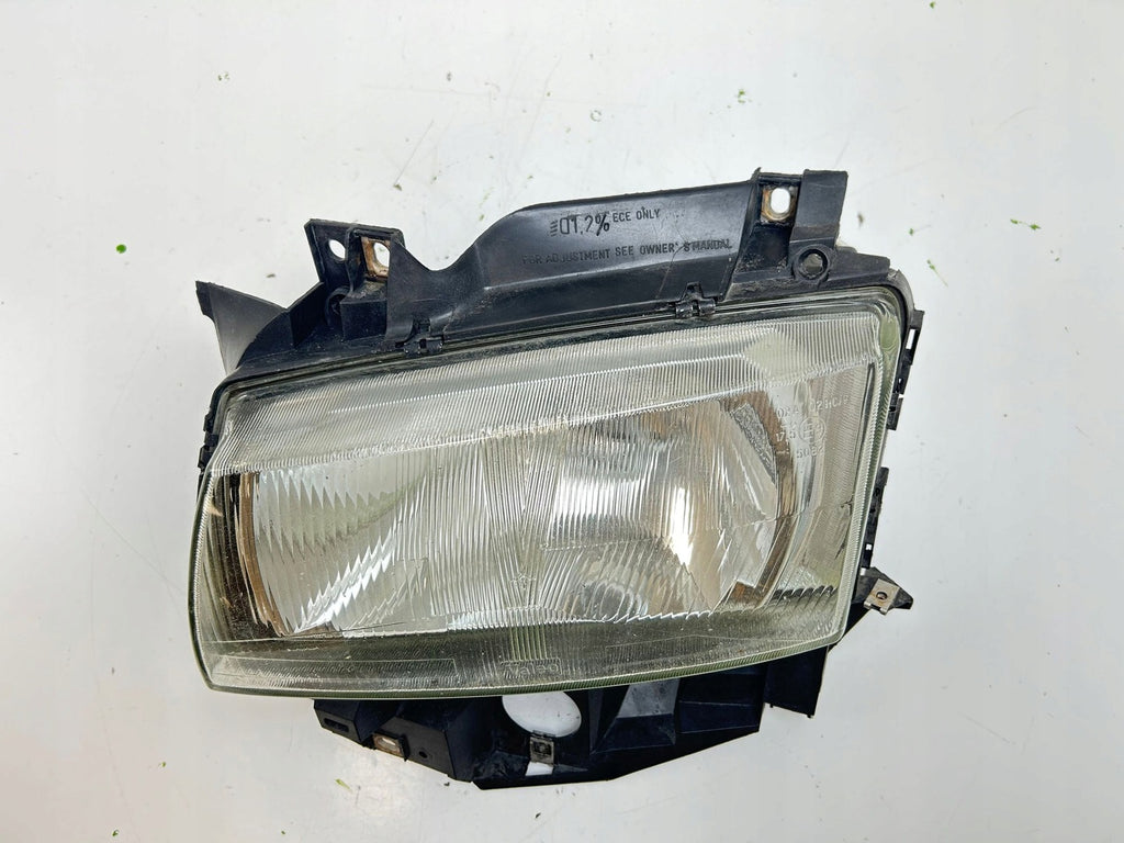 Frontscheinwerfer VW Transporter Caravelle MAM70813 Links Scheinwerfer Headlight SCH8961650256ud