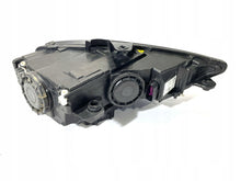 Laden Sie das Bild in den Galerie-Viewer, Frontscheinwerfer Audi A3 8V0941005 1EL010740-21 Xenon Links Headlight