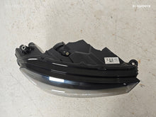 Laden Sie das Bild in den Galerie-Viewer, Frontscheinwerfer Skoda Fabia IV 6VB941016 Rechts Scheinwerfer Headlight SCH7505425711hn