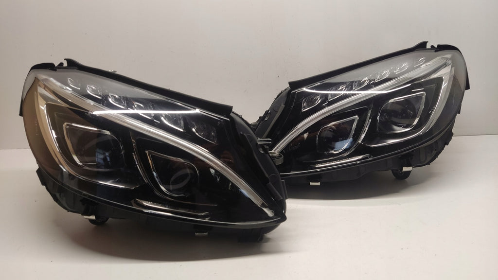 Frontscheinwerfer Mercedes-Benz W205 A2059063104 LED Rechts oder Links