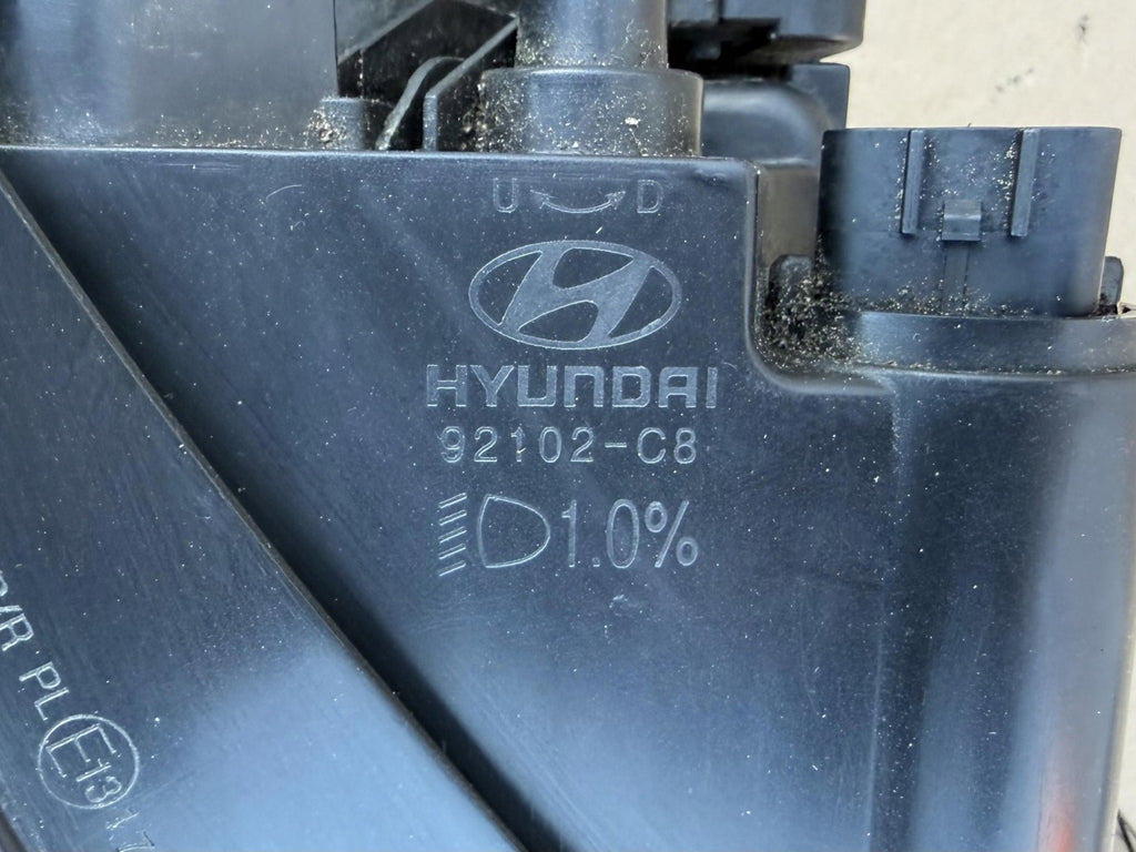 Frontscheinwerfer Hyundai I20 II 92102C8000 01047099900010R009GBLX Rechts SCH1728870663tw