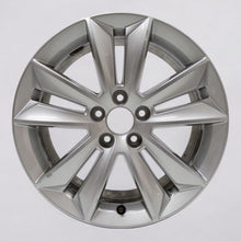Laden Sie das Bild in den Galerie-Viewer, 1x Alufelge 17 Zoll 7.0&quot; 5x108 40,5ET Glanz Silber 31471309 Volvo S60 V60