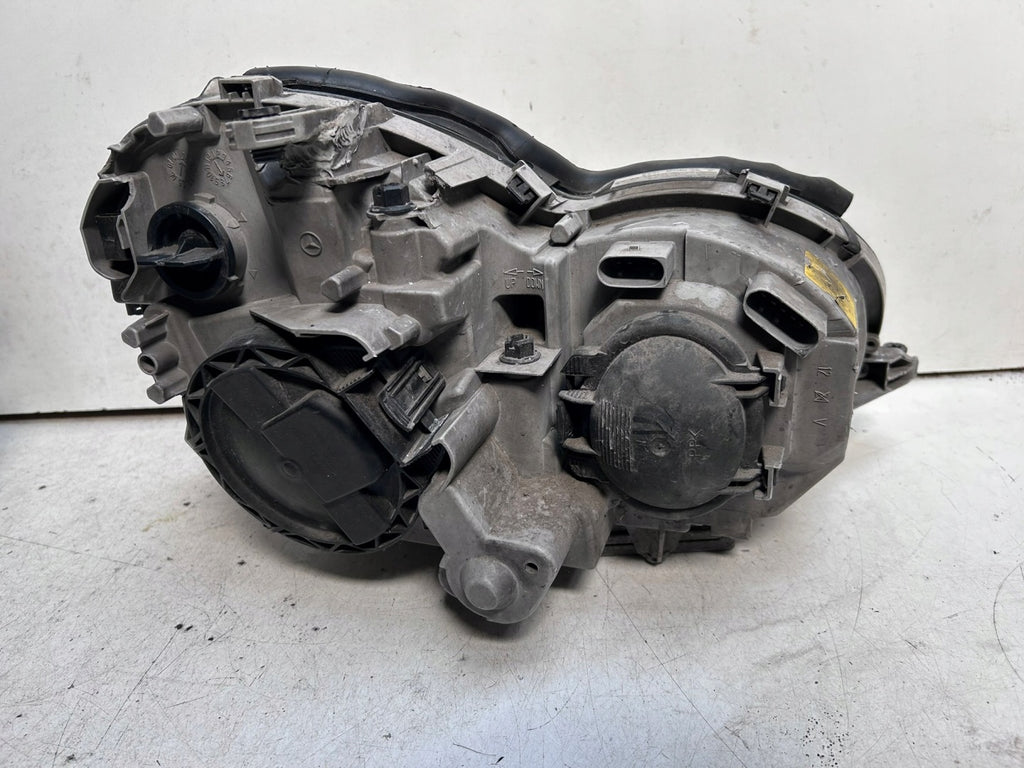 Frontscheinwerfer Mercedes-Benz W203 A2038203761 Xenon Ein Satz Headlight SCH5381115085fq