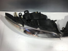 Laden Sie das Bild in den Galerie-Viewer, Frontscheinwerfer BMW 1 E87 Ein Satz Scheinwerfer Headlight SCH5383918564vg