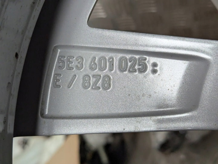 1x Alufelge 17 Zoll 7.0" 5x112 46ET 5E3601025E Skoda Octavia Iv Rim Wheel FEL2315172641la