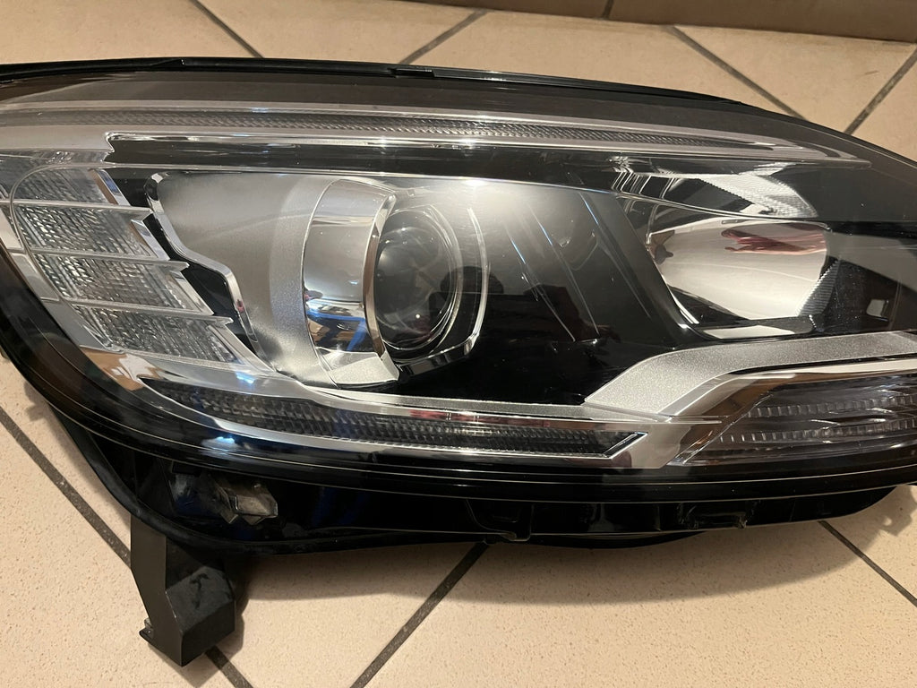 Frontscheinwerfer Renault Scenic 260100943R LED Rechts Scheinwerfer Headlight