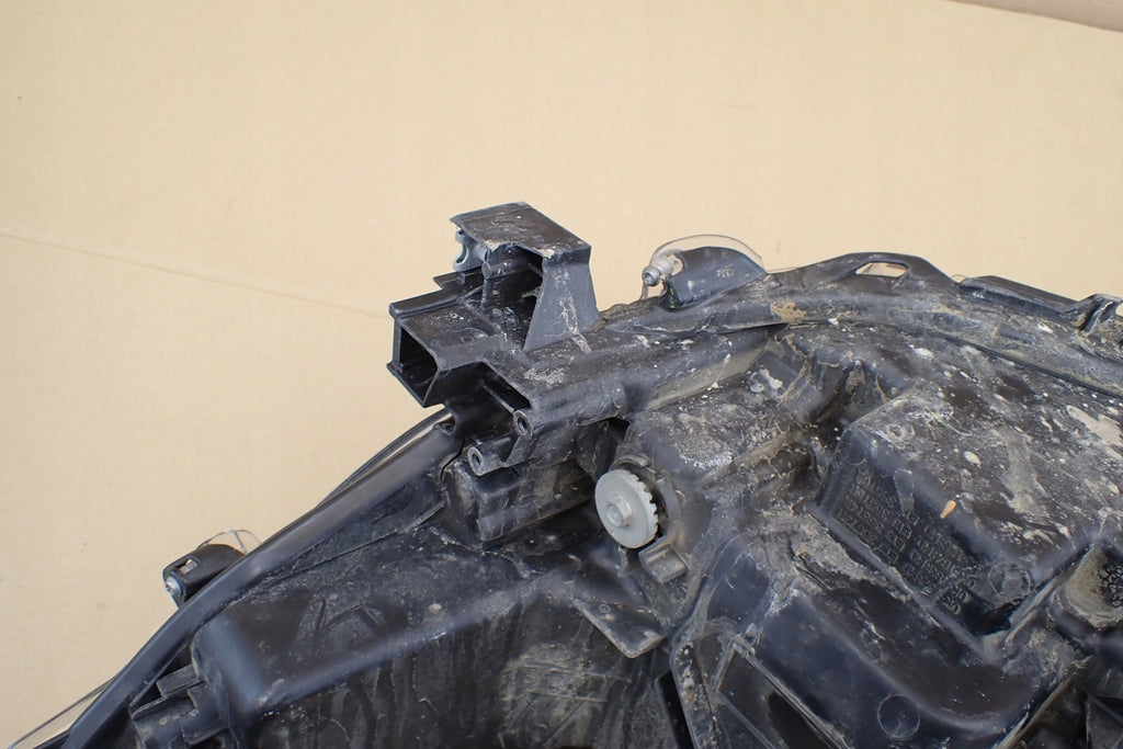 Frontscheinwerfer Toyota Hilux VIII 81110-0KP41 1EJ-923363-040A LED Rechts