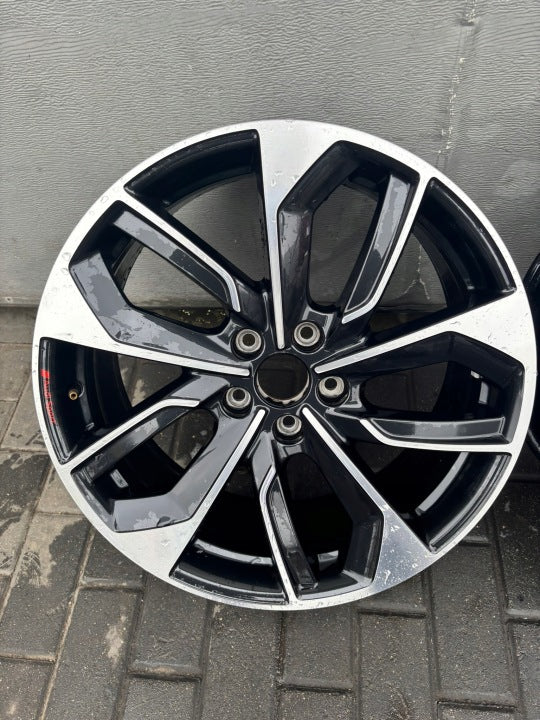 1x Alufelge 19 Zoll 9.0" 5x112 8Y0601025S Audi A3 Rim Wheel FEL8860677921it