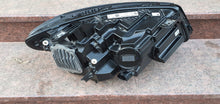 Laden Sie das Bild in den Galerie-Viewer, Frontscheinwerfer Mercedes-Benz Cla C117 A1179067800 Links Headlight SCH9362849904jo
