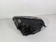 Laden Sie das Bild in den Galerie-Viewer, Frontscheinwerfer VW Touareg 12784343643 Rechts Scheinwerfer Headlight SCH2426481136tz