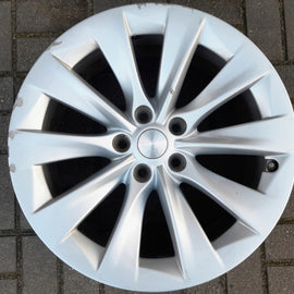 1x Alufelge 19 Zoll 8.0