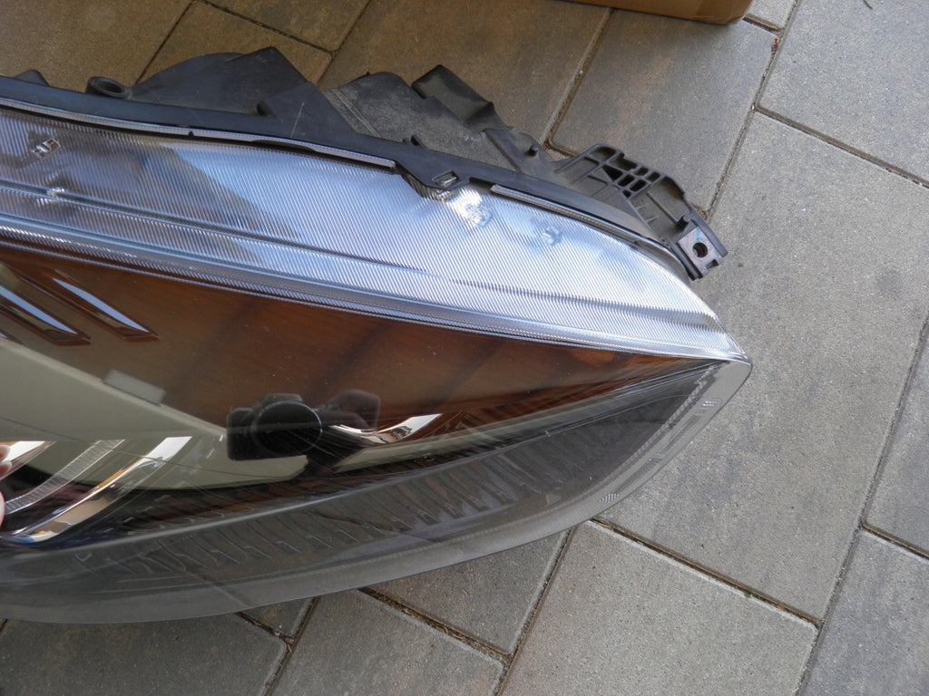 Frontscheinwerfer Ford Kuga 90156445 Xenon Rechts Scheinwerfer Headlight SCH6576975673ig