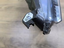 Load image into Gallery viewer, Frontscheinwerfer Toyota 4 Yaris LED Links Scheinwerfer Headlight