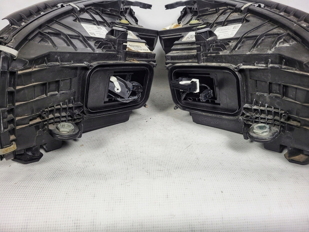 Frontscheinwerfer Mercedes-Benz W206 A2069068104 A2069068204 LED Ein Satz SCH6588384095mb