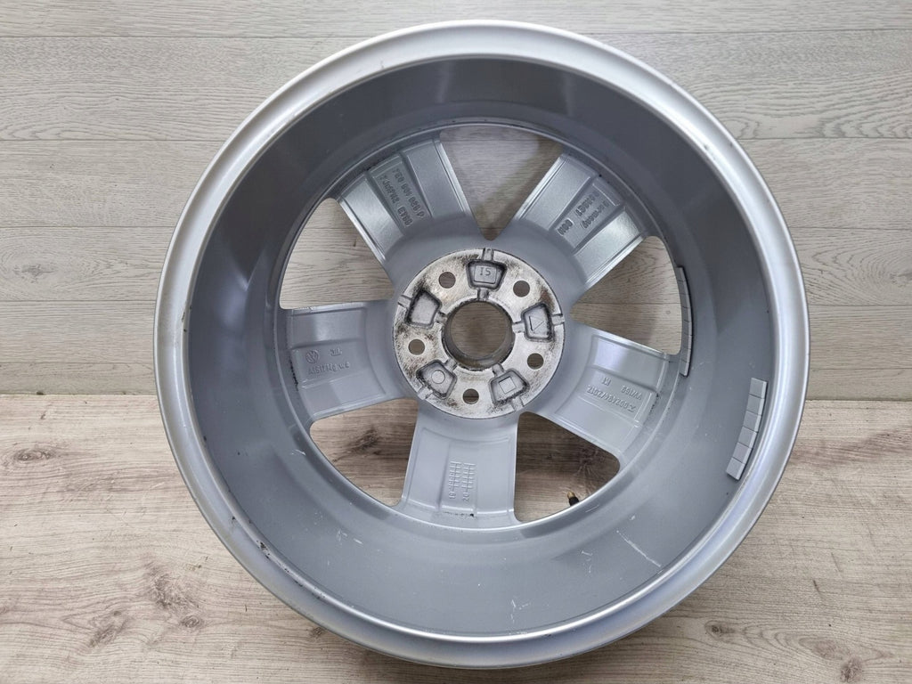 1x Alufelge 17 Zoll 7.0" 5x120 55ET Glanz Silber 7E0601025P VW Multivan FEL6221136681km