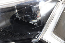 Laden Sie das Bild in den Galerie-Viewer, Frontscheinwerfer Audi Q3 83A941033 Links Scheinwerfer Headlight SCH6513312156bi