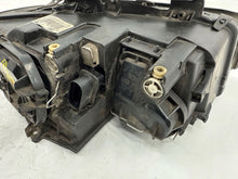 Load image into Gallery viewer, Frontscheinwerfer Audi A4 8E0941003 Xenon Links Scheinwerfer Headlight SCH8096995358zl