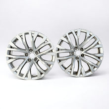 Laden Sie das Bild in den Galerie-Viewer, 1x Alufelge 18 Zoll 8.0&quot; 5x112 25ET Glanz Silber 760601025A VW Touareg Rim Wheel