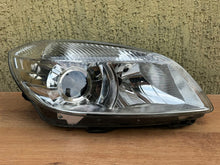 Load image into Gallery viewer, Frontscheinwerfer Skoda Fabia II Roomster Rechts Scheinwerfer Headlight
