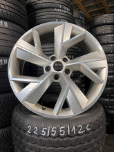 Load image into Gallery viewer, 1x Alufelge 19 Zoll 7.0" 5x112 43ET Glanz 565601025F Skoda Kodiaq Rim Wheel FEL3150144920qw