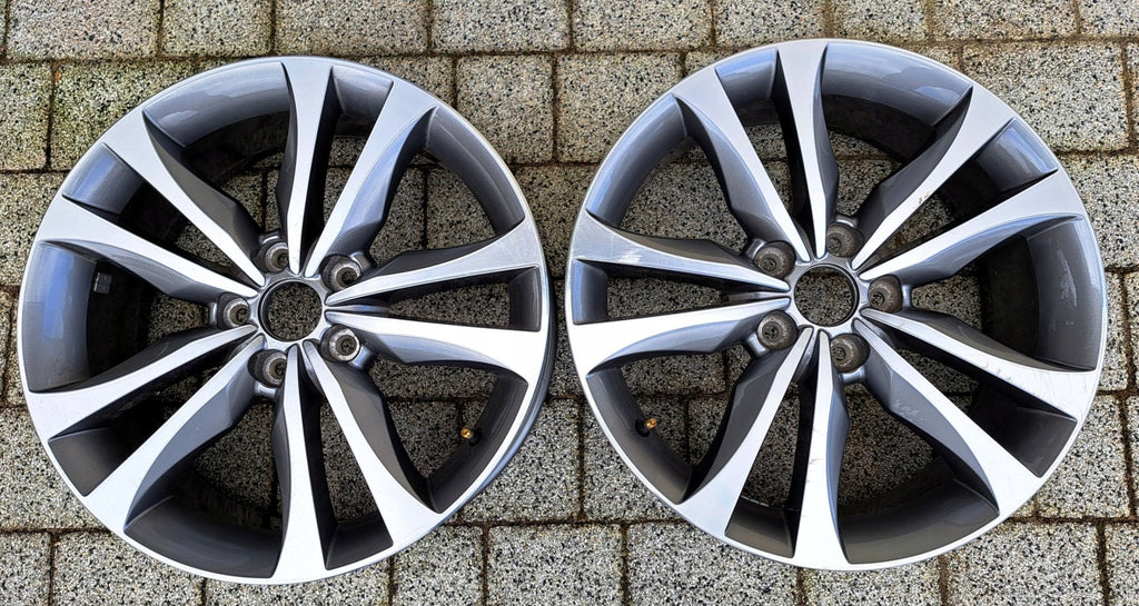 2x Alufelge 18 Zoll 7.5" 5x114.3 49 5ET 52910-2W280 Hyundai Santa III Fe FEL4694261898sw