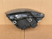Laden Sie das Bild in den Galerie-Viewer, Frontscheinwerfer Audi A4 B6 8H0941004A Rechts Scheinwerfer Headlight