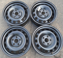 Laden Sie das Bild in den Galerie-Viewer, 1x Alufelge 16 Zoll 6.5&quot; 5x112 43ET Glanz Schwarz 8V0601027 Audi Rim Wheel