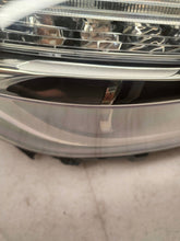 Load image into Gallery viewer, Frontscheinwerfer Mercedes-Benz W176 A1768201161KZ Xenon Rechts Headlight