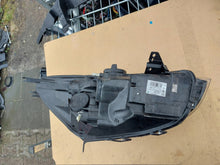 Load image into Gallery viewer, Frontscheinwerfer Renault Clio IV 260601850 Links Scheinwerfer Headlight