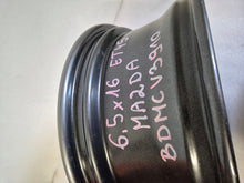 Laden Sie das Bild in den Galerie-Viewer, 1x Alufelge 16 Zoll 6.5&quot; 5x114.3 Mazda Rim Wheel