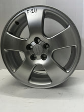 Load image into Gallery viewer, 1x Alufelge 16 Zoll 6.5&quot; 5x100 42ET Glanz Silber 8L0601025K Audi A3 Rim Wheel