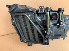 Laden Sie das Bild in den Galerie-Viewer, Frontscheinwerfer Audi Q3 83A941033 509-789-148 Full LED Links Headlight SCH9046669787fz