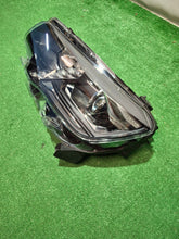 Laden Sie das Bild in den Galerie-Viewer, Frontscheinwerfer Peugeot Partner Rifter 9816827280 Links Scheinwerfer Headlight SCH7902849168xt
