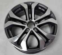 Laden Sie das Bild in den Galerie-Viewer, 1x Alufelge 17 Zoll 7.5&quot; 5x112 36ET A2534010600 Mercedes-Benz Glc X253 Rim Wheel