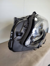 Laden Sie das Bild in den Galerie-Viewer, Frontscheinwerfer Mercedes-Benz W246 A2469066901 Links Scheinwerfer Headlight SCH3894013415lw