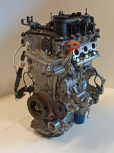 Laden Sie das Bild in den Galerie-Viewer, Motor Hyundai Bayon G3LF 1.0 6TKm 2022 Hybrid Engine Unkomplett