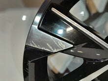 Load image into Gallery viewer, 1x Alufelge 16 Zoll 6.5" 4x108 38ET Glanz 9847228980 Opel Corsa F Rim Wheel FEL1240955980es