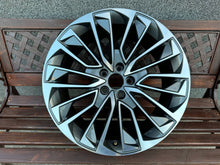 Load image into Gallery viewer, 1x Alufelge 19 Zoll 8.5" 5x112 27ET Glanz Graphit 4K8601025T Audi A7 Mg FEL7192519019xl