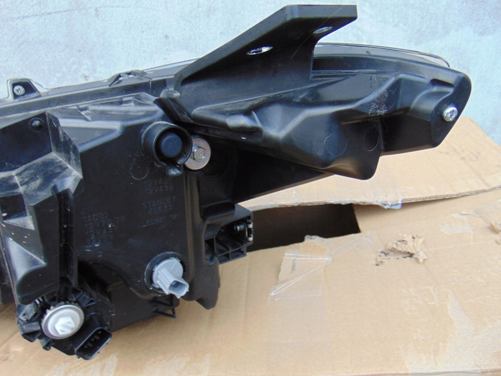 Frontscheinwerfer Mazda 3 Bn BSP5-51030 Rechts Scheinwerfer Headlight SCH7753763947hy