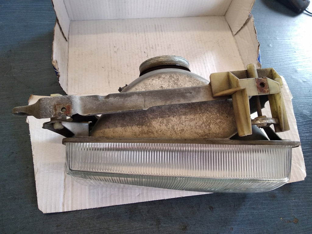 Frontscheinwerfer Audi 80 90 B2 301129120 Rechts Scheinwerfer Headlight