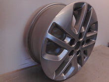 Laden Sie das Bild in den Galerie-Viewer, 1x Alufelge 17 Zoll 6.0&quot; 5x114.3 50ET MG93459465 Renault Trafic Rim Wheel